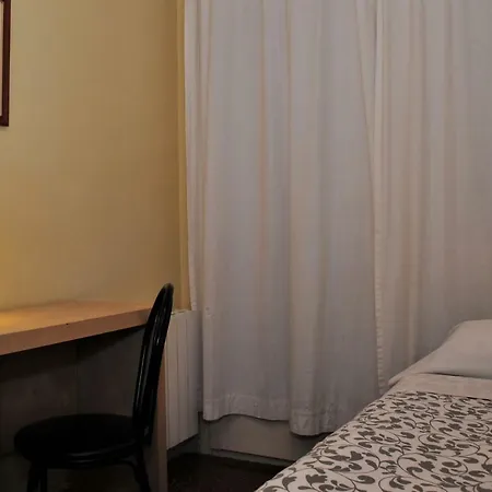 Pensión Bejar *